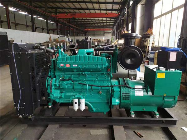 东风康明斯360kw发电机